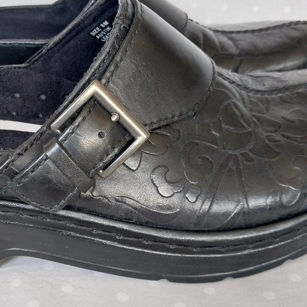 Black Slip-On Women's Shoes - Picture 5 of 10